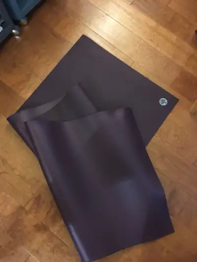 *Like New-used once* Manduka  PROlite long yoga mat (2m), View more