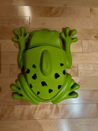 Grenouille/rangement pour articles de bain