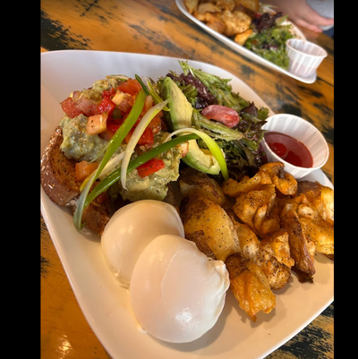 An incredible opportunity to own a well-established Restaurant (American) + Bar located in the heart...