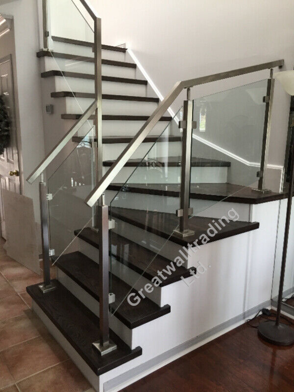 Glass and Stainless Steel Balusters in Other in Markham / York Region - Image 3