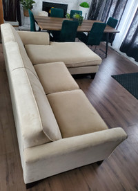 MADE IN CANADA SECTIONAL COUCH