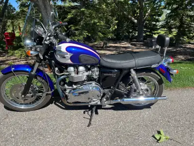 My dad bought this to get back into motorcycles in 2003. Due to another motorcycle, busy career, tra...