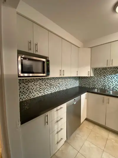 Logement 4 et demi semi-meublé et chauffé