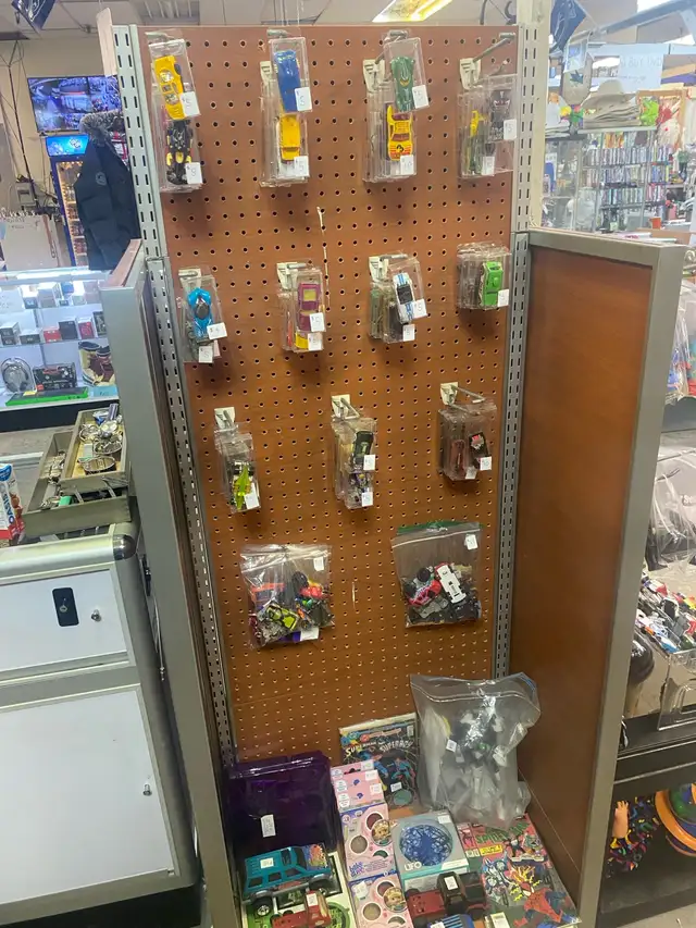 5 foot tall wooden Figure stand/Shelve & hanging clips on whe in Home Décor & Accents in Hamilton - Image 5
