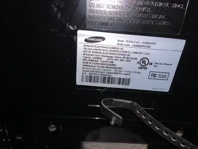 Samsung 40” tv, View more