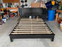 Queen size platform bed frame