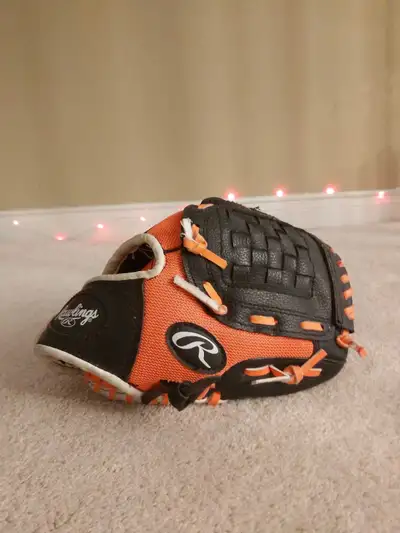 Rawlings PL10BO 10-Inch Baseball Glove, View more