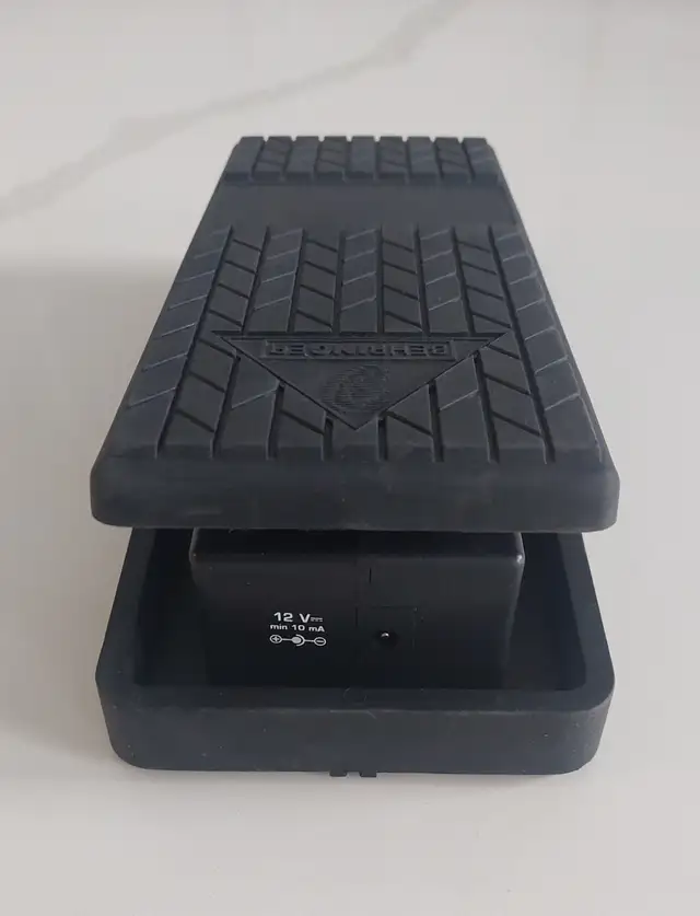 Behringer FCV100 Volume / Expression (CV) Pedal in Amps & Pedals in Edmonton - Image 6