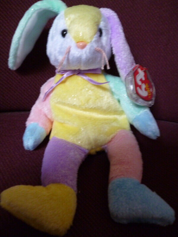 Dippy April 24 2002 10th Anniversary TY Beanie Baby Easter Bunny in Arts & Collectibles in Peterborough