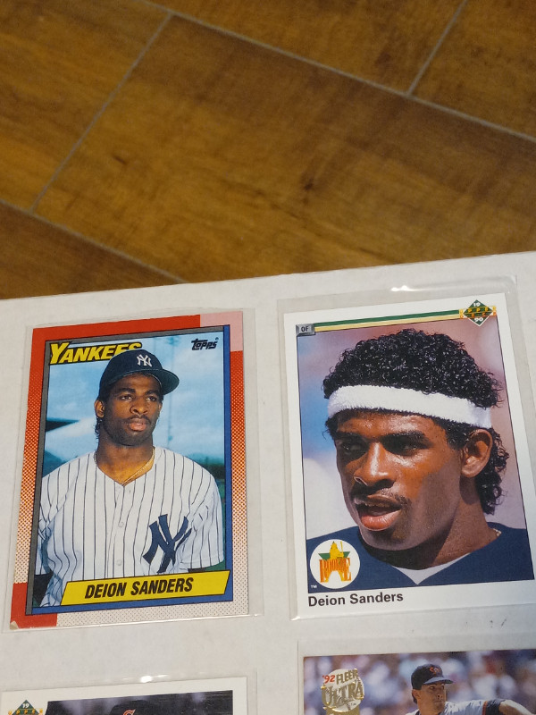Baseball Cards Rookies Only Sanders,Mussina,Sosa Various Lot NM in Arts & Collectibles in Trenton - Image 3