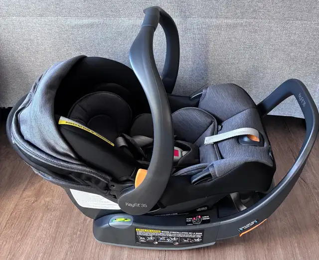 Chicco KeyFit 35 ClearTex Rear-Facing Infant Car Seat + Base in Strollers, Carriers & Car Seats in Kitchener / Waterloo - Image 5