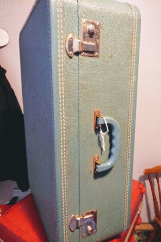 Vintage  Suitcase - Make a night stand or shelf (OBO) in Other in Charlottetown - Image 3