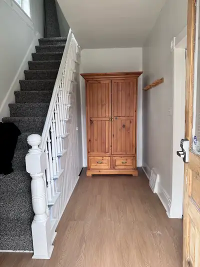 Available August 1st Uptown Waterloo Apartment