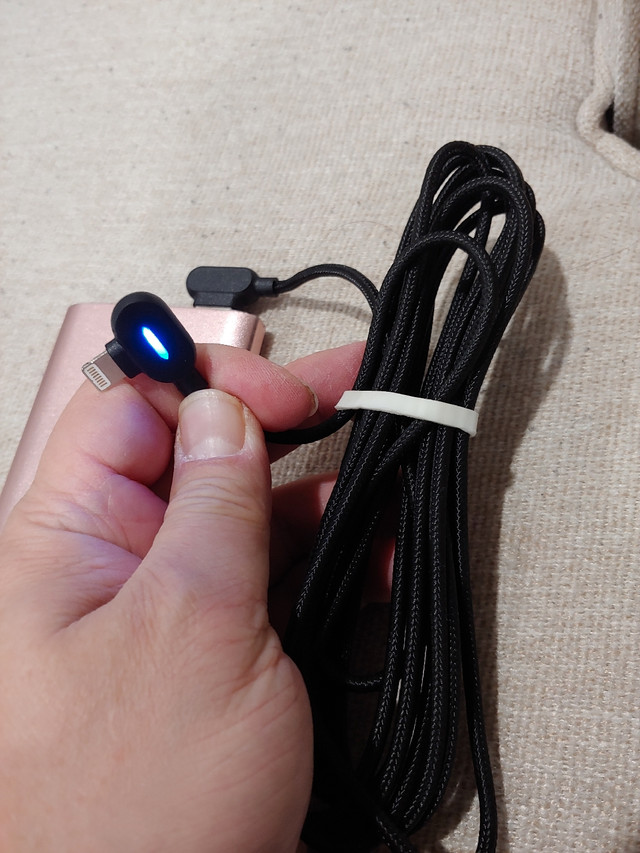 100% New Iphone Charging Cable 350cm Long with LED indicator in Cell Phones in City of Toronto - Image 3
