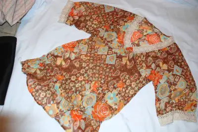 Maternity M Blouse Floral Bust 38-40" Length 33" New, NT, View more
