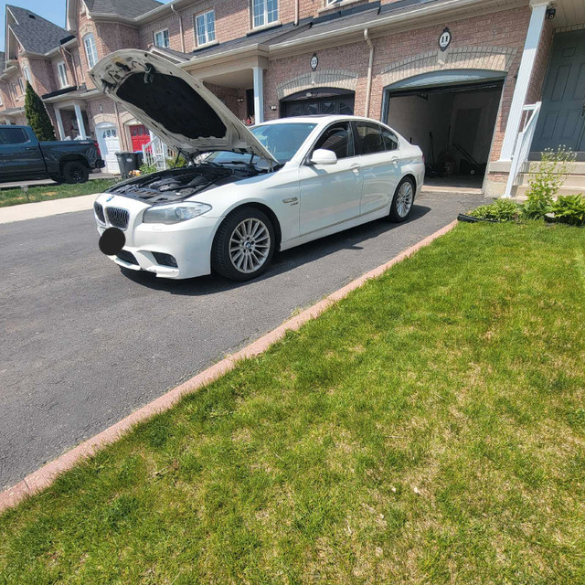 2011 bmw 535i xdrive. in Cars & Trucks in Mississauga / Peel Region - Image 4