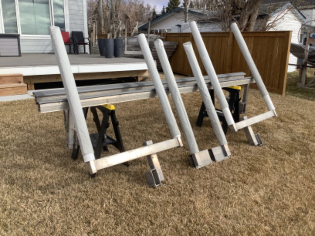 Flo boat lift v-hull full length bunk system & 4 guides in Boat Parts, Trailers & Accessories in St. Albert