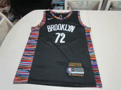 Biggie Smalls  Brooklyn nets #72 City Edition Jersey Men's large, View more