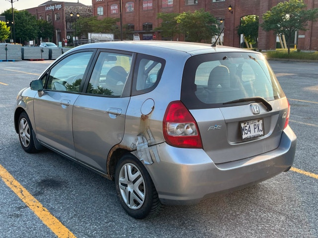 Honda fit manual for sale 1800$ — photo 4