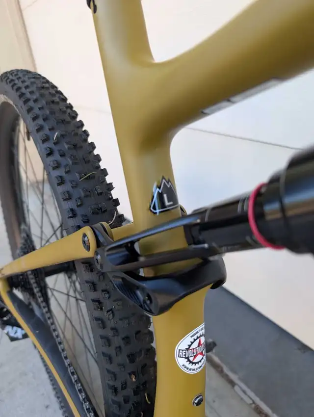 Specialized Epic Evo570611509432176643