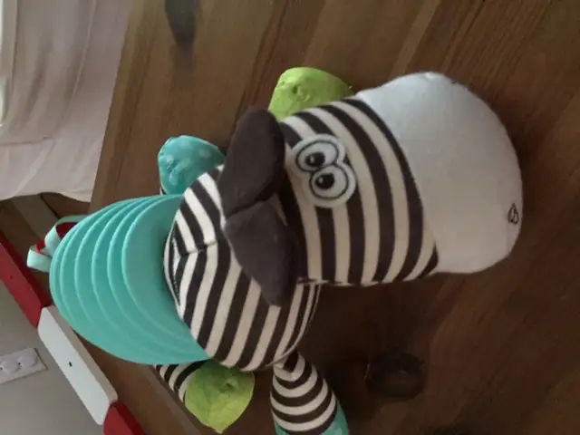 zèbre accordéon B. Toys - 6 mois + in Toys in City of Montréal - Image 3