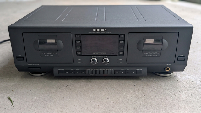 Philips FC931 900-Series Double Auto-Reverse Cassette Deck