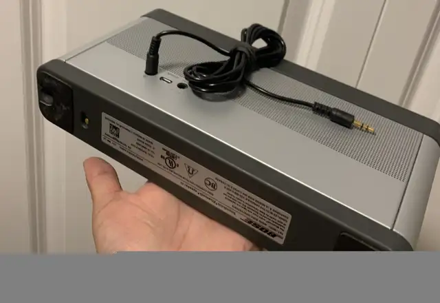 Bose SoundLink III in Speakers in Burnaby/New Westminster - Image 6