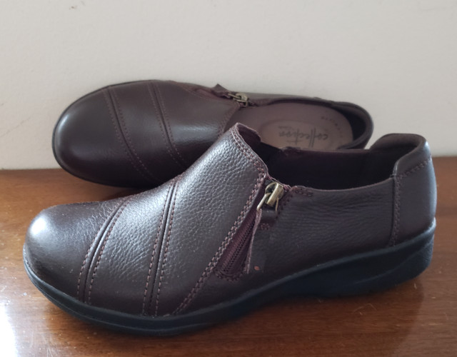 NEW in Box Clarks Leather Loafers, Brown, 7.5M in Women's - Shoes in City of Toronto - Image 4