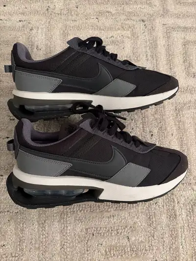 Nike Air Max Pre-Day 5.5mens, View more