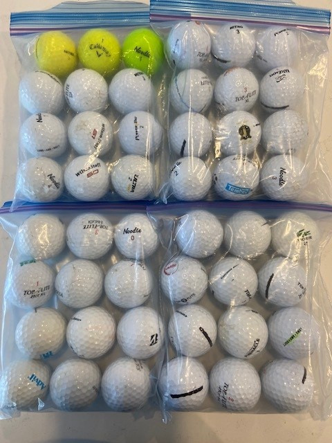 4 $ La douzaine de balles de golf usagées dans Golf  à Ville de Québec