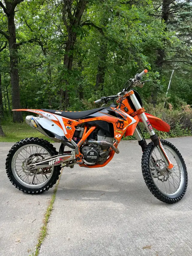 2012 KTM 250 SX-F in Dirt Bikes & Motocross in Winnipeg - Image 3
