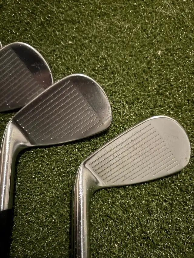 Titleist AP2 Irons in Golf in Markham / York Region - Image 10