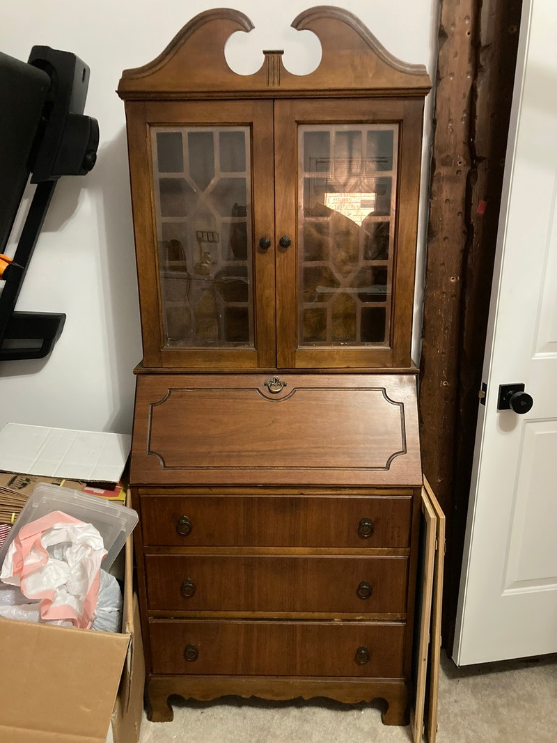 Secretaries Desk Hutches & Display London Kijiji