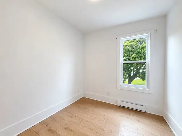 Appartement de 3 chambres Rénové! 1 Mois Gratuit ! in Long Term Rentals in Trois-Rivières - Image 8