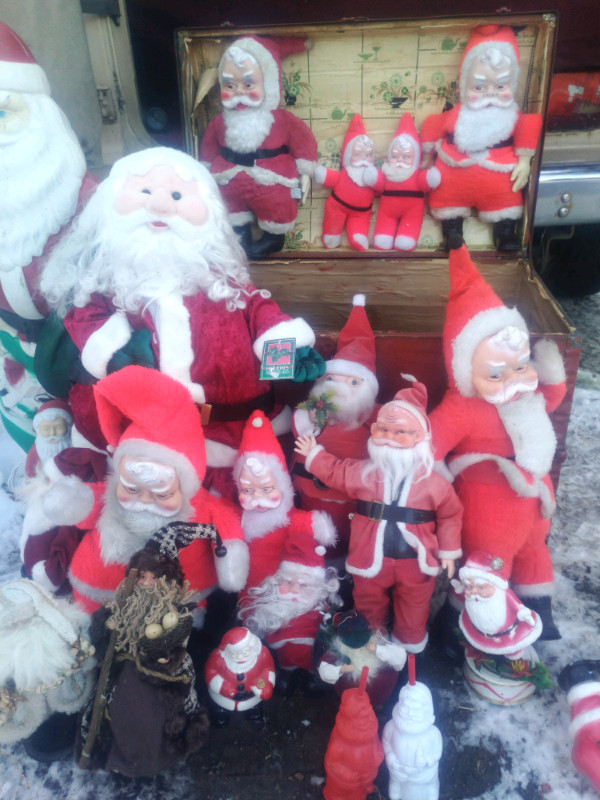 Vintage Santa Claus decorations / blowmold blow mold Christmas  in Other in Red Deer - Image 3