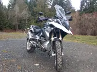 2018 BMW R1200Gs only 8200 kms, TRADE or SELL