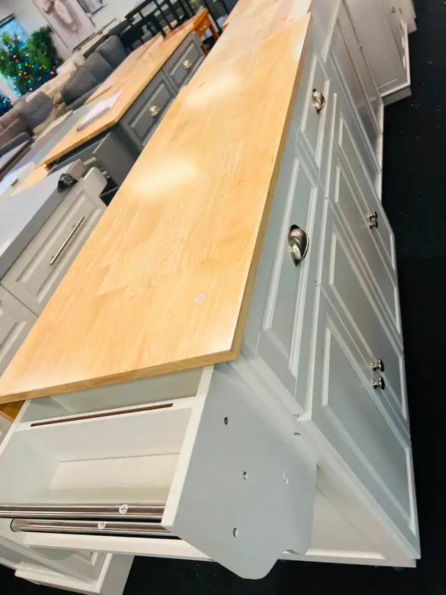 Kitchen island with storage drawers, new63793683440897121