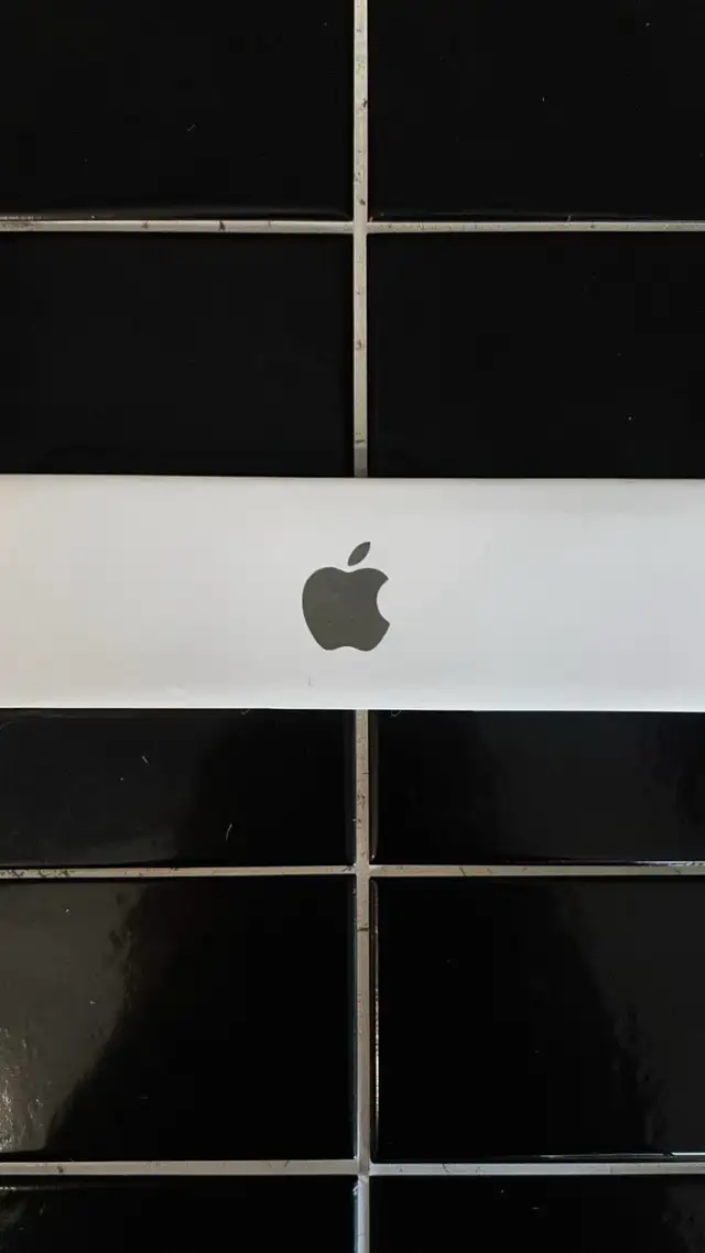 iPhone 17 Pro Max (1TB)453872410911068161