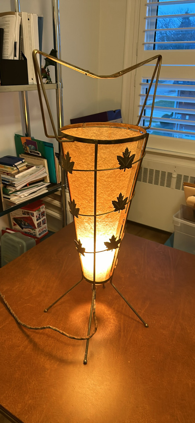  Vintage Canadiana floor lamp in Indoor Lighting & Fans in Kitchener / Waterloo - Image 2