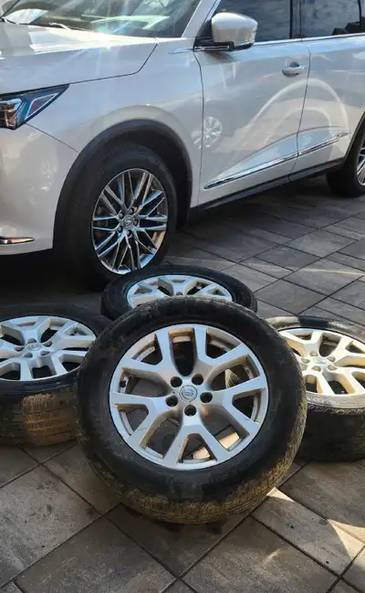 Rims size 18x7 ET40 PCD: 5x114.3 Center Bore (DIA): 66.1 mm Offset 40 The tires are shot 2 rims has...