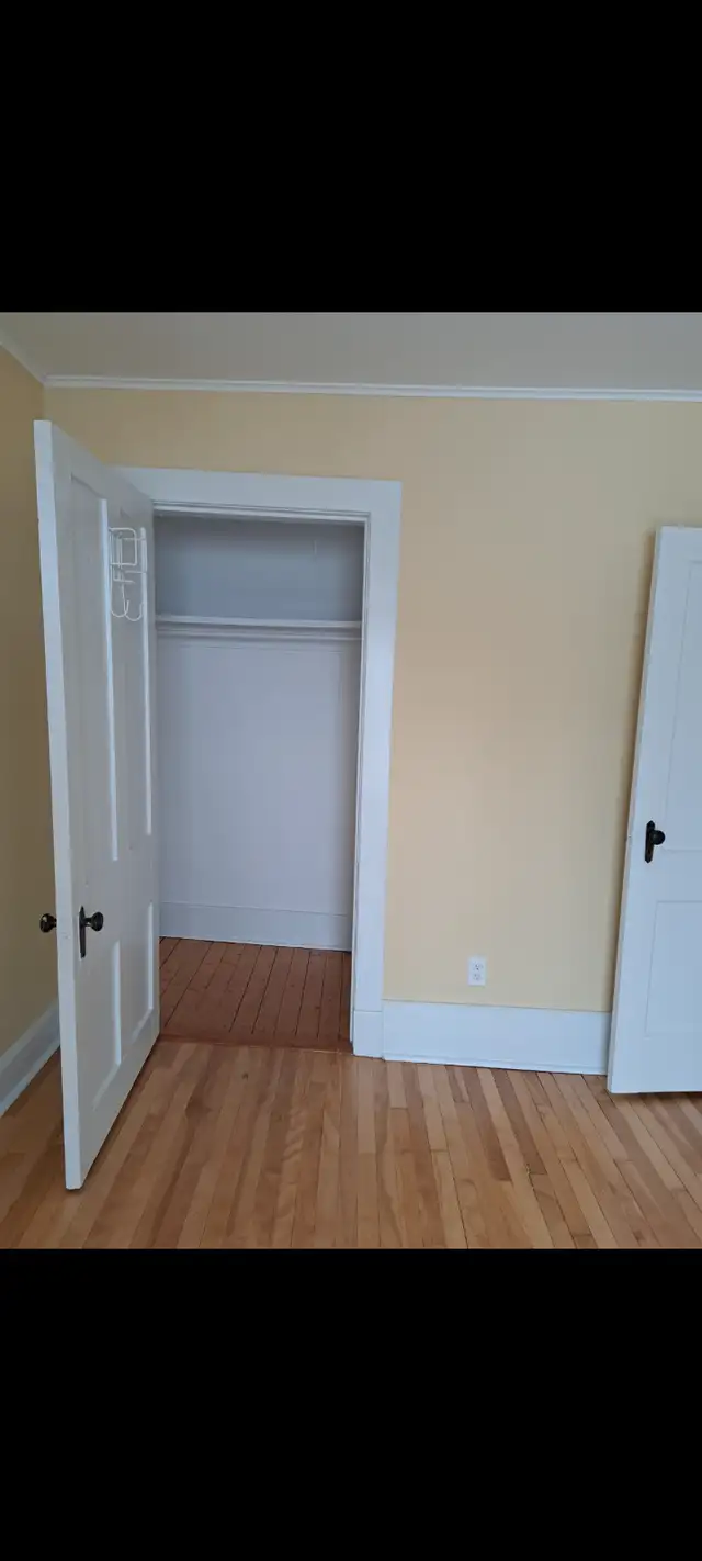 EXCELLENT 2 BEDROOM=Great Downtown Location in Long Term Rentals in Charlottetown - Image 7