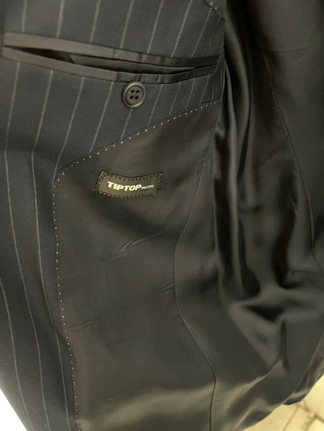 Tip Top Tailors 38R Navy Blue Pinstripe Suit in Men's in City of Toronto - Image 2