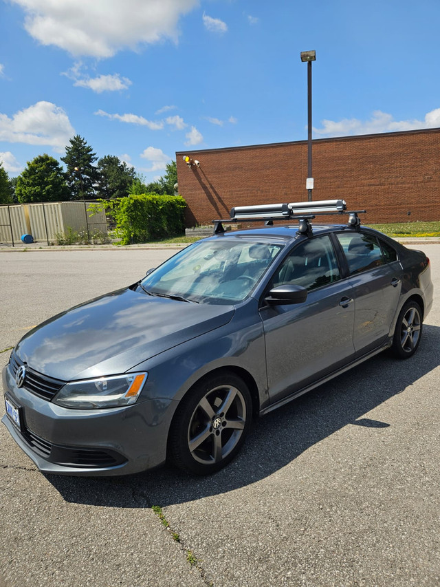 2012 Volkswagen Jetta Trendline in Cars & Trucks in City of Toronto