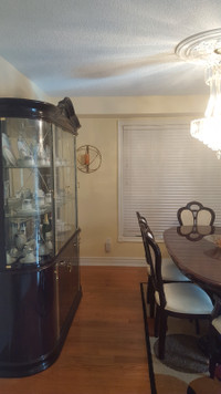 Dinning table and hutch buffet 