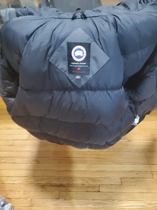 Canada Goose Grey Men's jacket in Men's in City of Toronto - Image 5