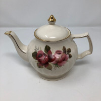 Vintage Sadler Red and Pink Rose Teapot