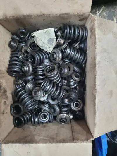 Chevy 350 stock springs retainers from around 3 sets of heads. Pickup Scarborough.