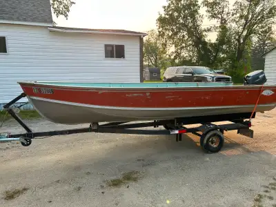 16’ Lund with 25HP Yamaha. Good boat, no leaks. Comes with trailer. $5500 OBO Any questions text or...