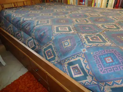 Lit de capitaine et meuble, View more