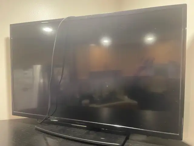 TV for sale  in TVs in Ottawa - Image 2